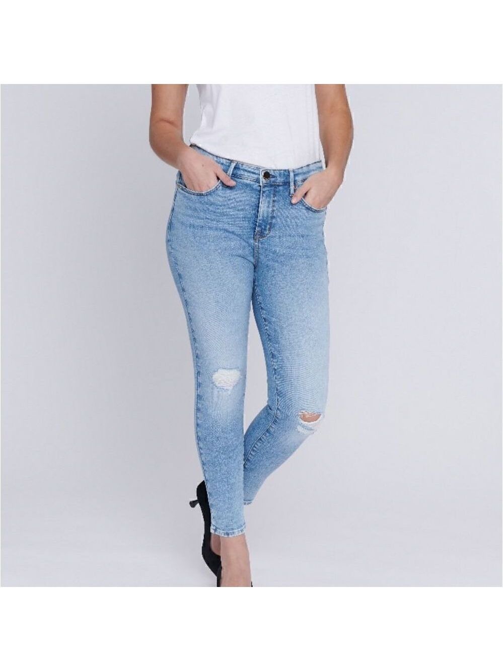 SEVEN7 Jeans Light Wash Ultra High Rise Skinny